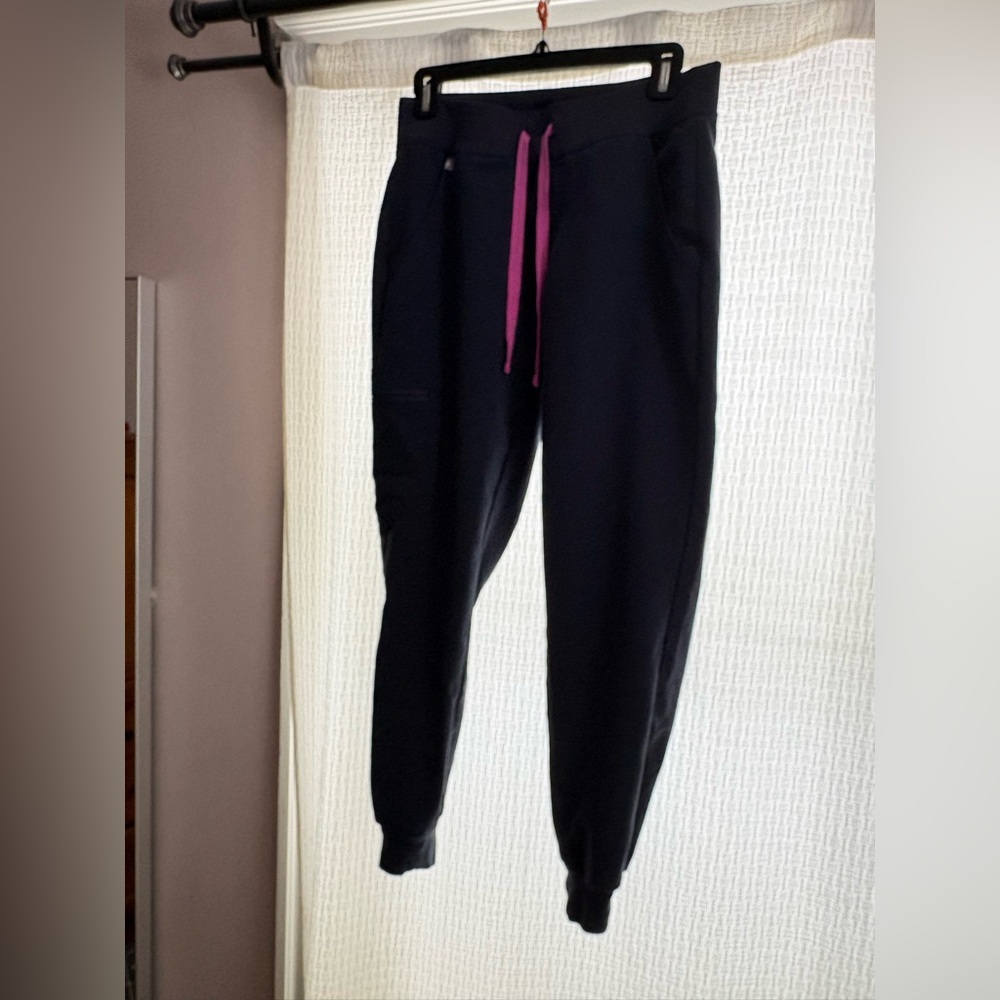 Figs Zamora Jogger Scrub Pants in Night Sky